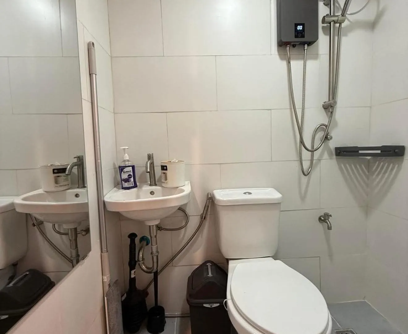 아파트 Trendy 3Br Loft Condo Along Edsa 마닐라