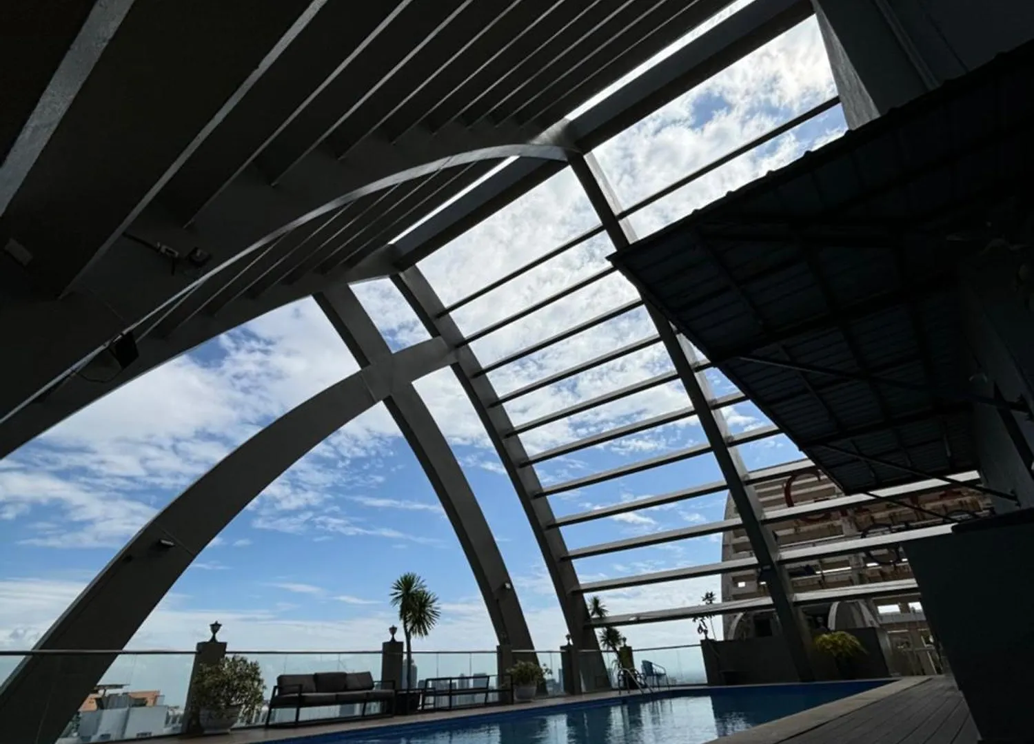 Trendy 3Br Loft Condo Along Edsa Manila 0*,  Philippines